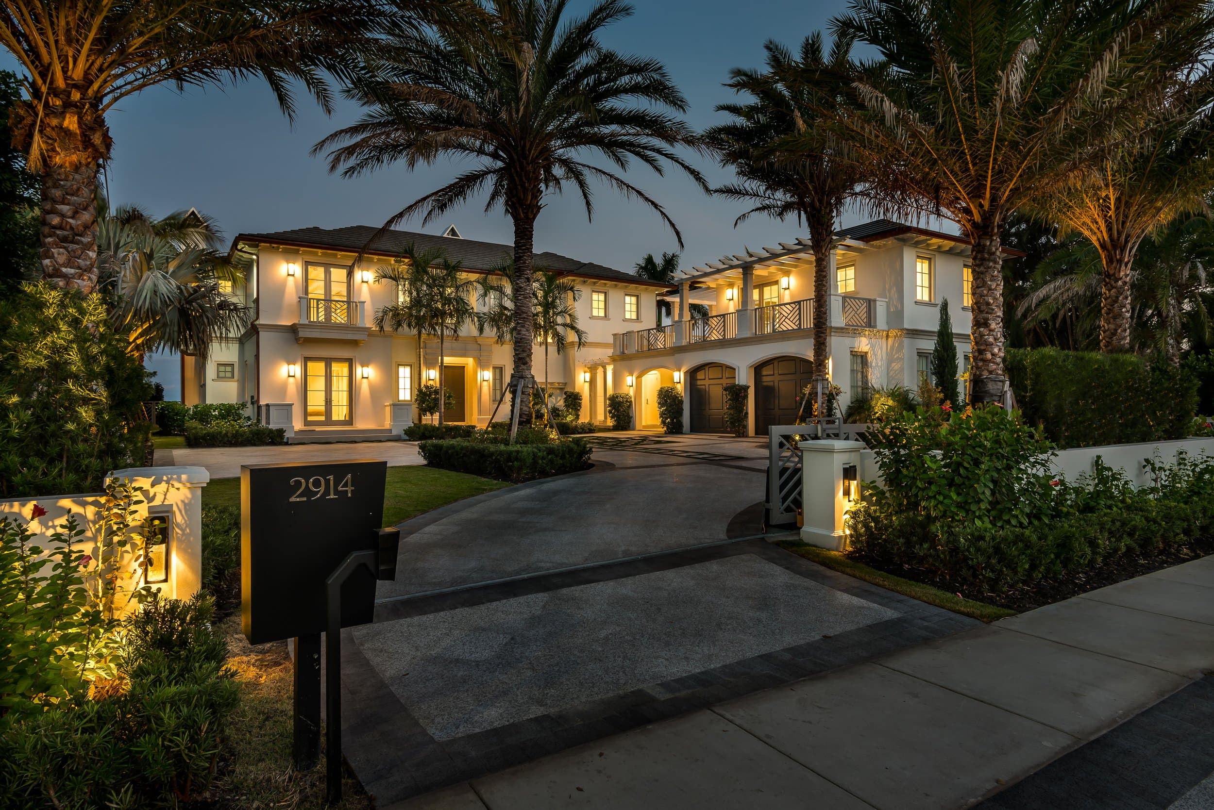 Portfolio - 2914 Washington