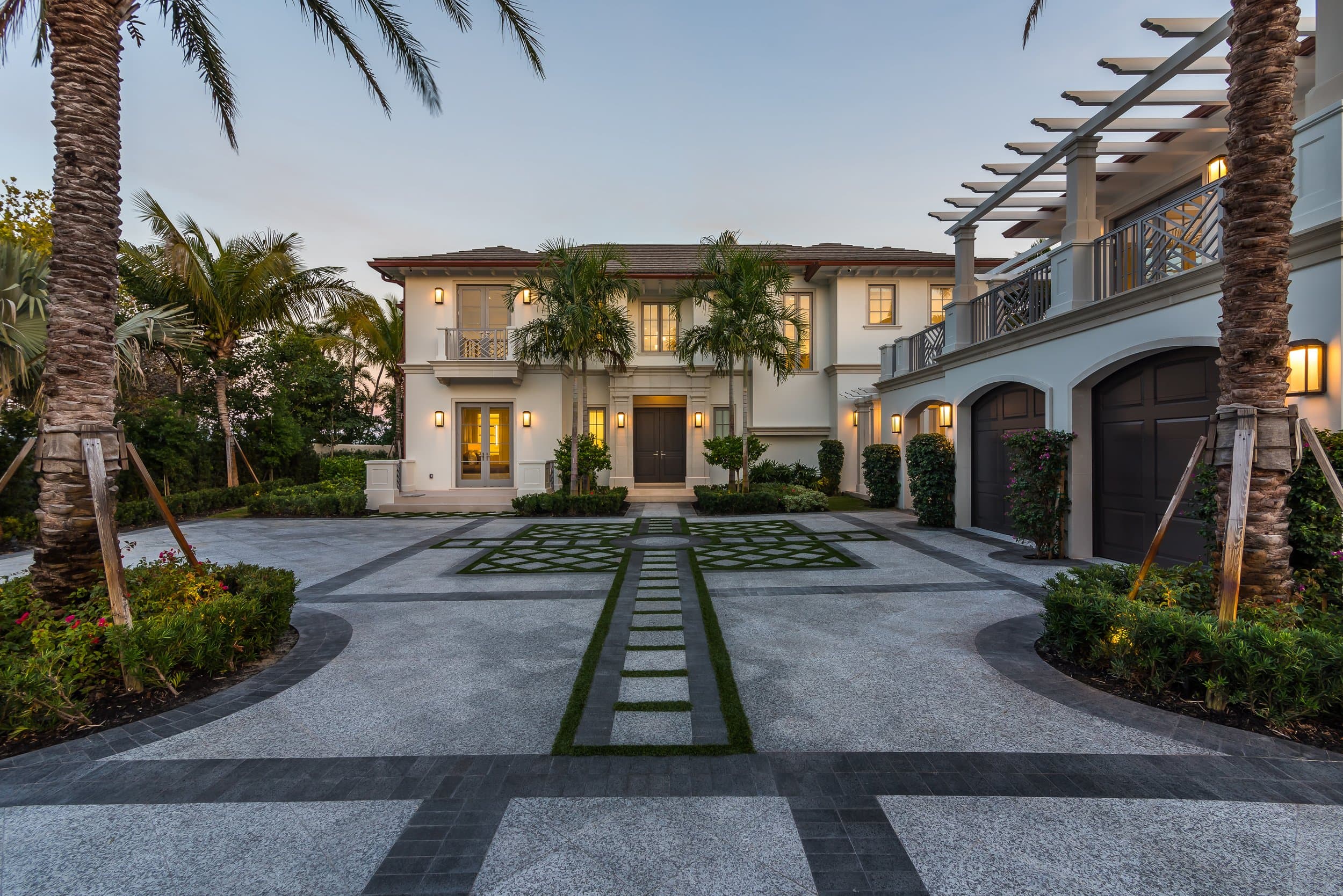 Portfolio - 2914 Washington