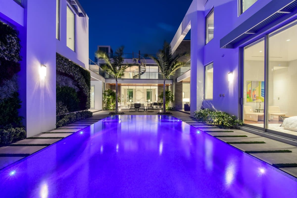 Portfolio - 6717 S. Flagler