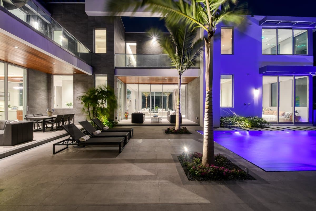 Portfolio - 6717 S. Flagler